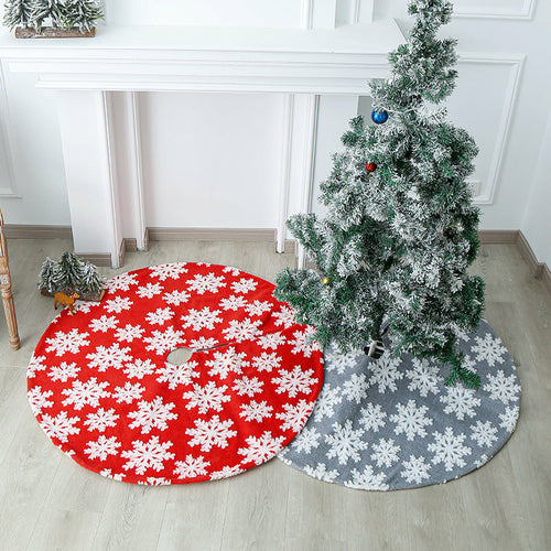 Plush Christmas Tree Bottom Apron